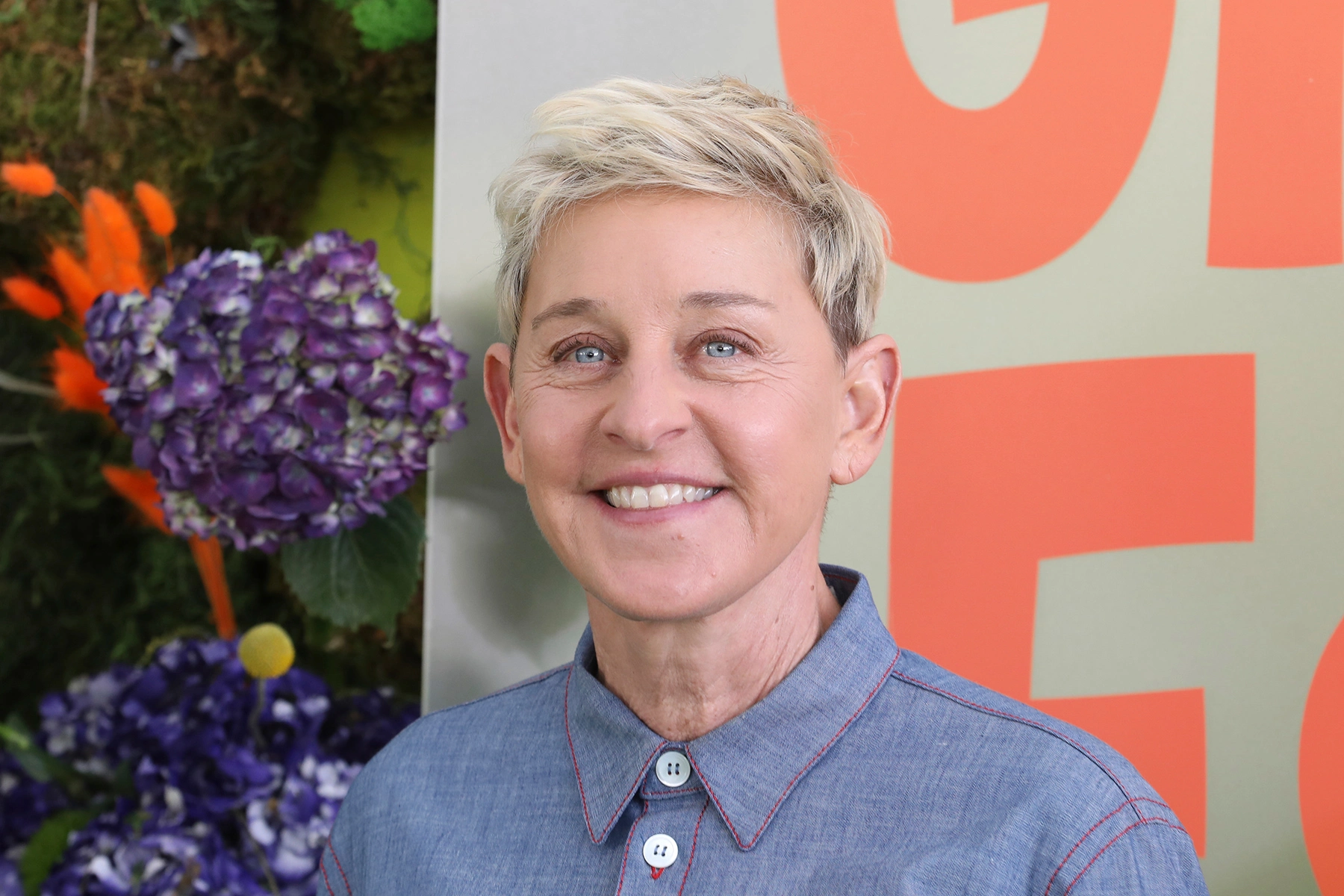ellen-degeneres-show-on-hold